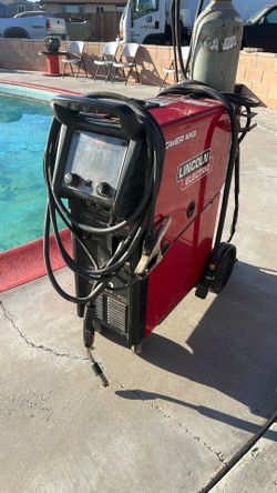 Lincoln Electric 260 Power MiG Welder Kit