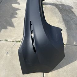 Hyundai elantra 2017 and 2018 rear bumper 