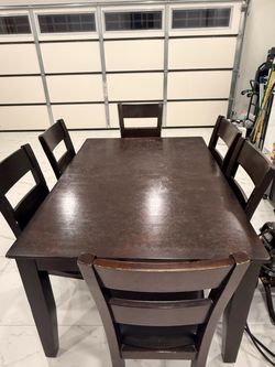 Dining table with 6 chairs