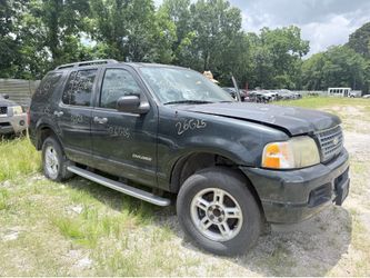 2004 FORD EXPLORER IN FOR PARTS!