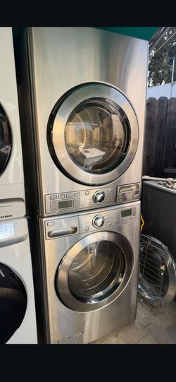 Whasher and dryer  in great condition  works  dryer is gas
