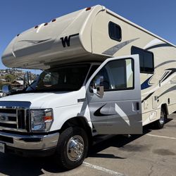 2020 Winnebago Minnie Winnie