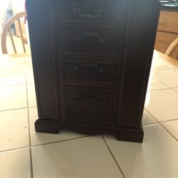 Bombay Mahogany Wood Jewelry Box