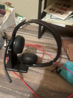 Wireless headphones
