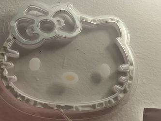 hello kitty light *Opened*