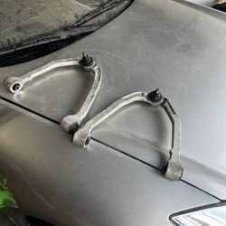 350z / G35 Front Upper Control Arms 