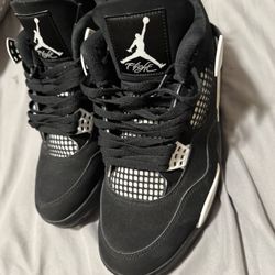 Jordan 4 White Thunder 