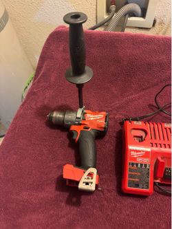 Milwaukee drill with battery & charger $130 OBO