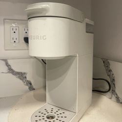 Keurig K Mini Single Serve K Cup Pod Coffee Maker