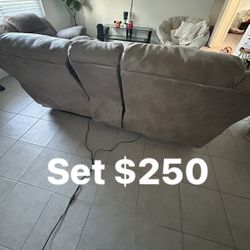 Recliner Set And Table 