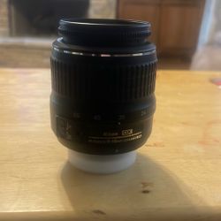 Nikon DX 18-55mm