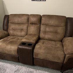 Mesa Brown Reclining Console Loveseat