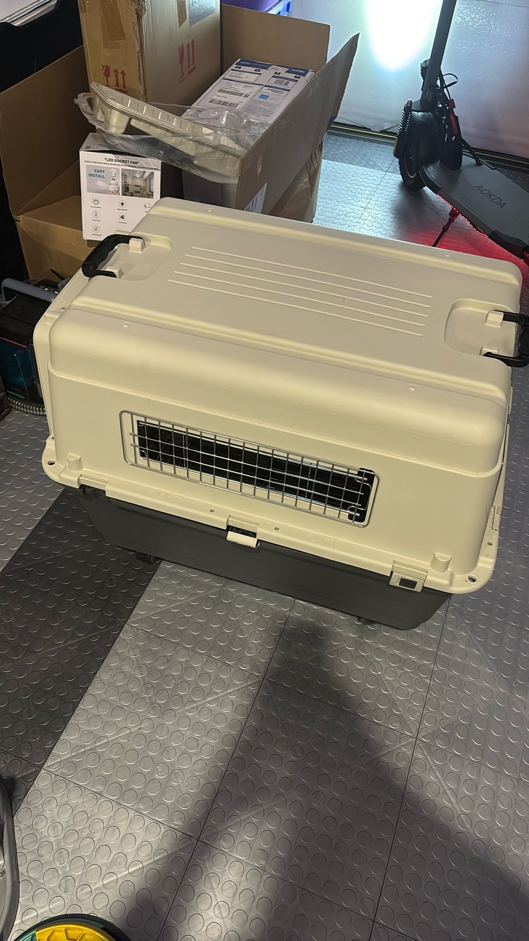 Dog Travel  Crate 