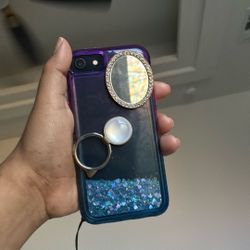 Unlocked iPhone SE 128gb In Good Condition