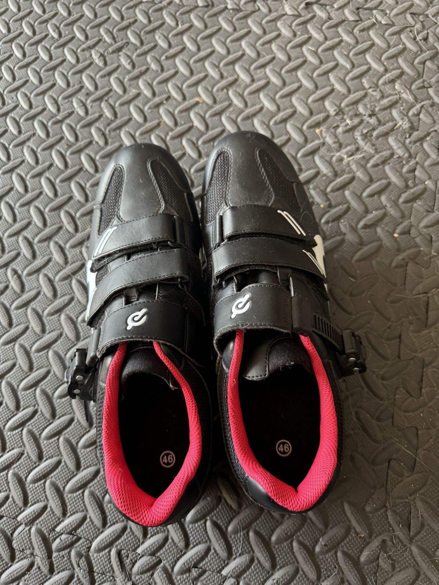 Peloton Cycling Shoes Size 46 (men’s 12-12.5) + Delta Clip Pedals