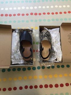Kenneth Cole Sandals