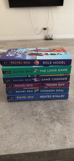 Brand new Rachel Reid book bundle never read