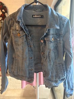 Medium denim jacket