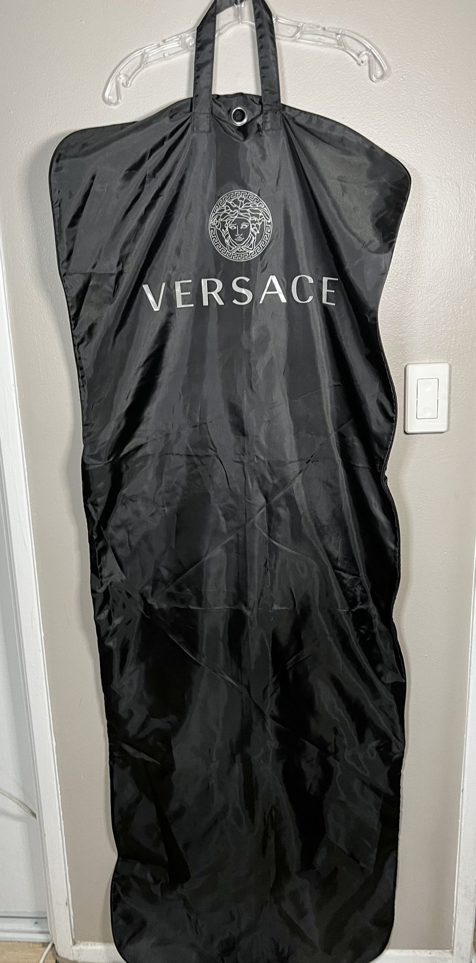 NWOT Versace 66"x24" Zipped Hanging Foldable Garment Bag 