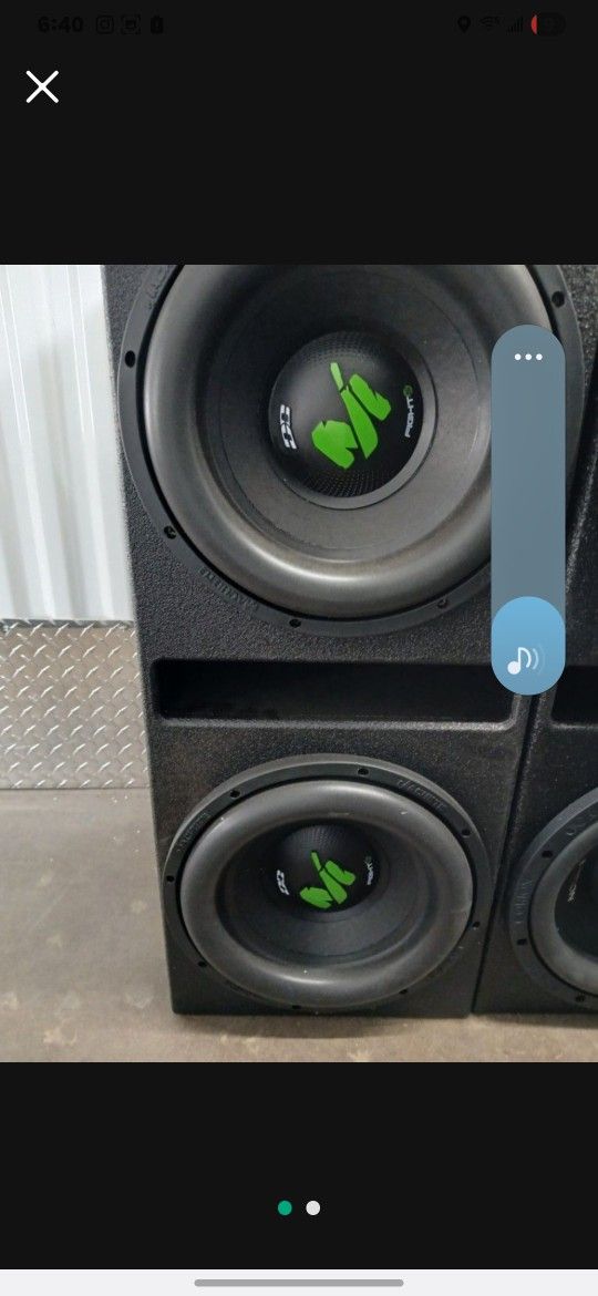 Brand New 12inch Deaf Bounce Subs Brand New Qbomb Box Brand New Cerwin Vega 3000.1 Amp And 4ga Amp Kit $750firm Price Pickup Only Serious Buyers Plea