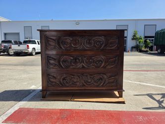 Solid Wood Carved 3-Drawer Dresser / Chest