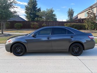 2011 TOYOTA CAMRY  LE