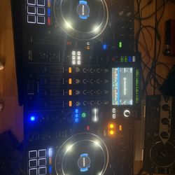 Pioneer XDJ-XZ 4-Channel Standalone DJ Controller