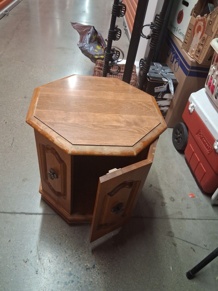 Octogon End Table