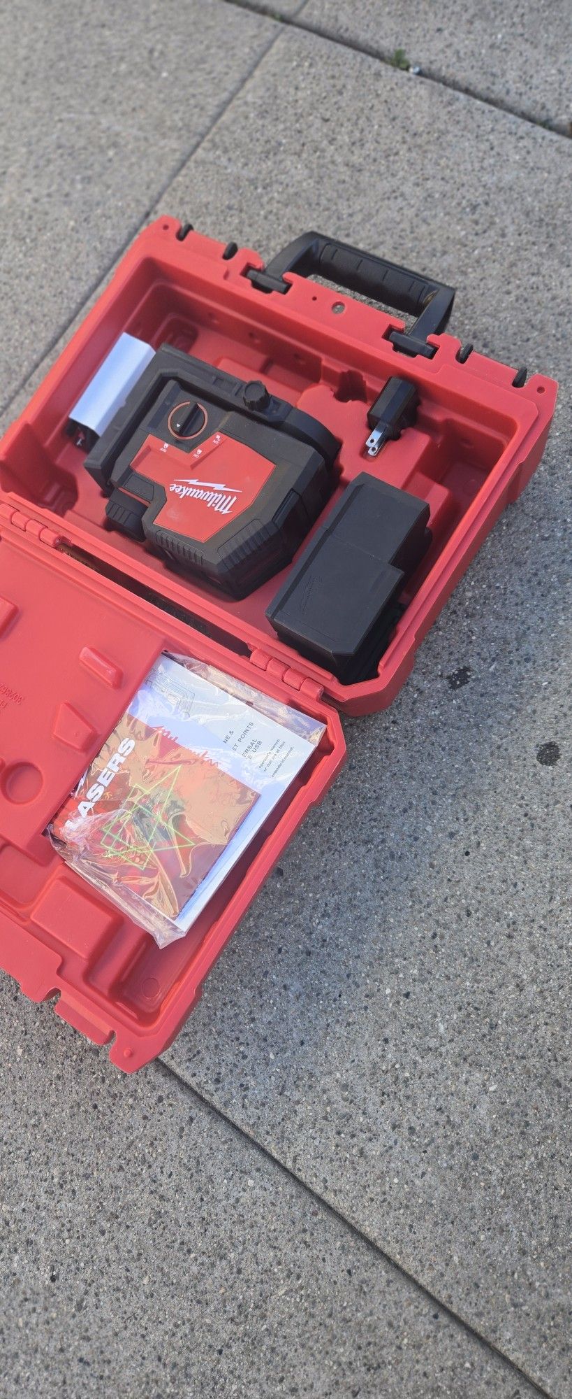 Lazer Milwokee Recargable