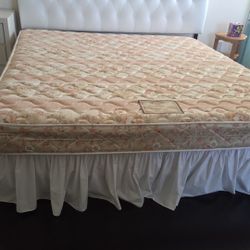 KING SIZE MATTRESS, 2 MATCHING TWIN BOXSPRINGS & HEADBOARD 