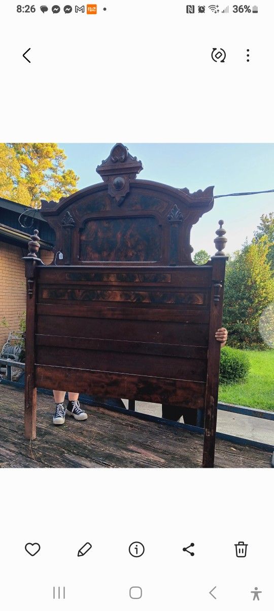 Antique Vintage Bed's