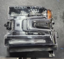 Chevrolet Chevy Silverado 1500 Headlight Left Driver Side 2019 2020 2021 Part $390