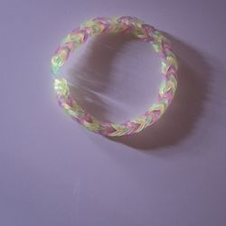 ✨Glow in the Dark handmade loom band bracelet, NEVER USED!