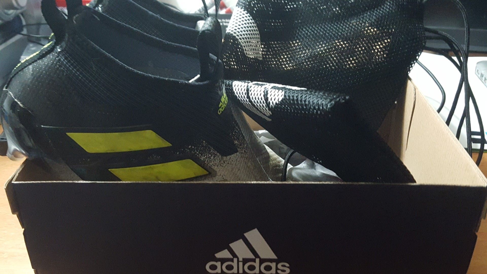 Adidas Ace 17+ Purecontrol Soccer Cleats