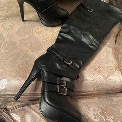Buckled High Heeled Black Leather Boots Size 11