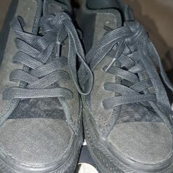 Converse Bundle
