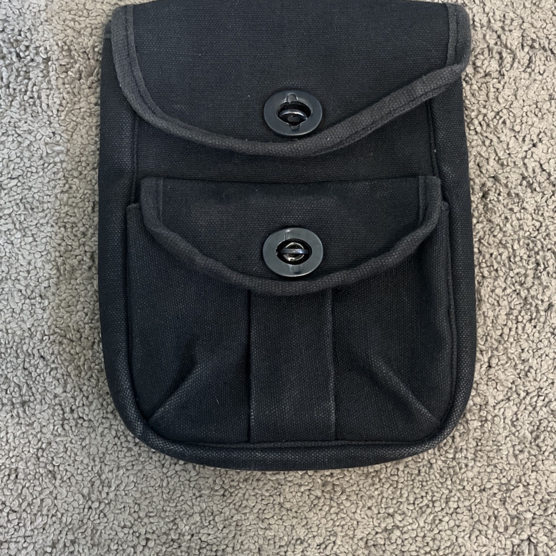 Traveled Sized Pouch