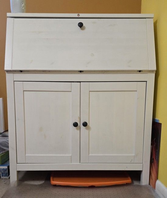 Study table for kids, white