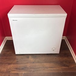 Deep Freezer -$90 Pickups Only 