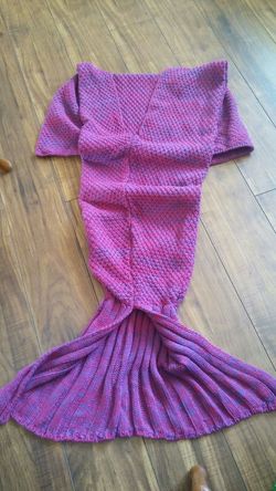 Never used Girls Mermaid blanket
