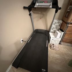Pro-Form treadmill 415 LT