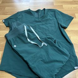 Women’s Figs Scrub Set