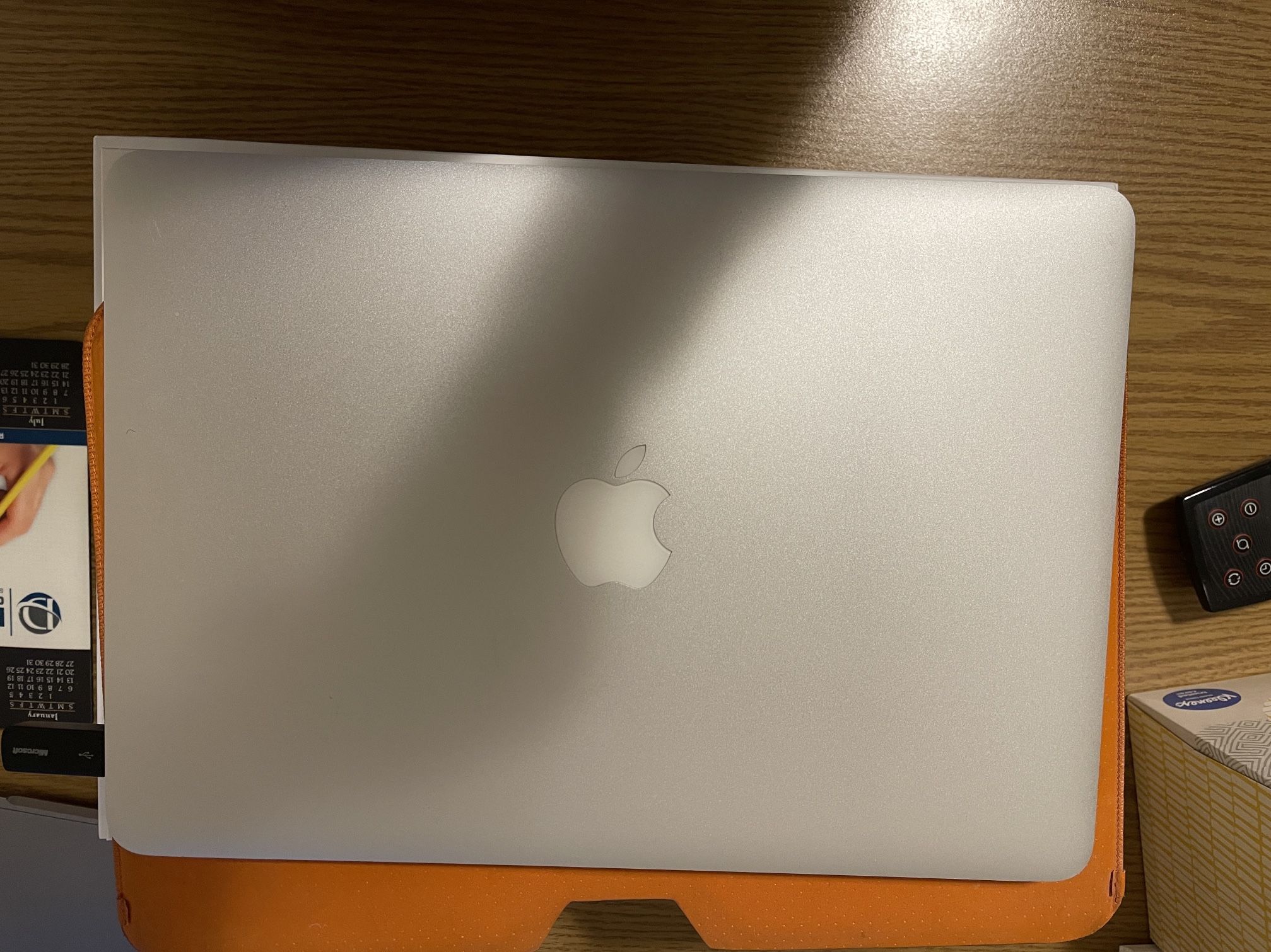 Apple MacBook Air (13-inch, Mid 2011)