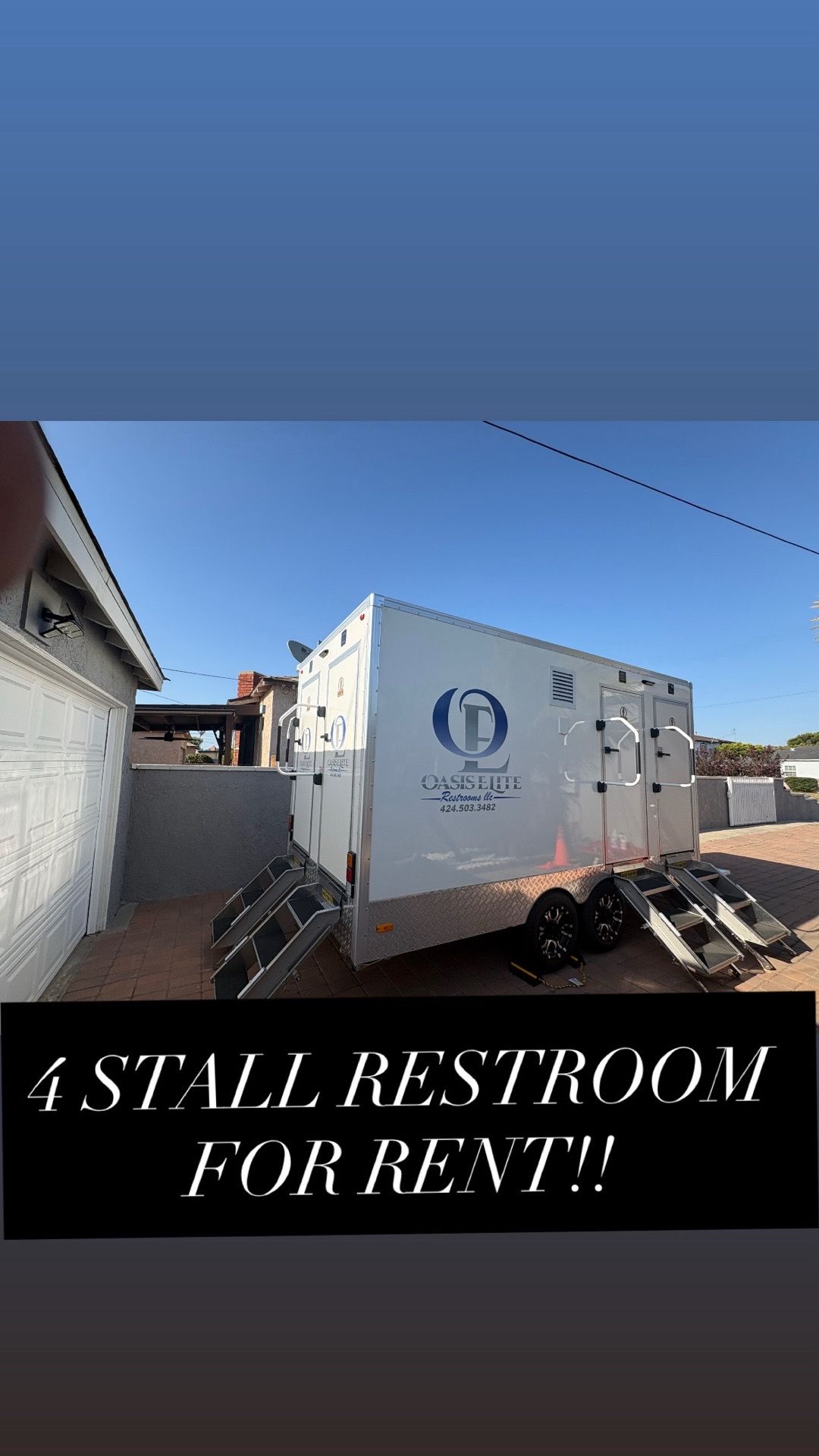 Luxury Restroom (4) Stall