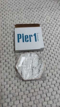 Ceramic jewelry dish