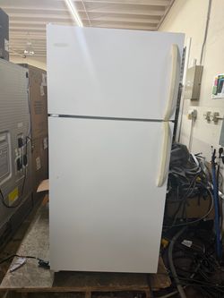 Refrigerator, Frigidaire used 30” wide fridge