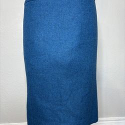 Tevrow and Chase 100 % Wool Straight Skirt With Back Double Pleat Detail Size 4?