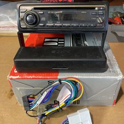 Vintage Sony Radio