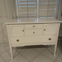 Dresser 150