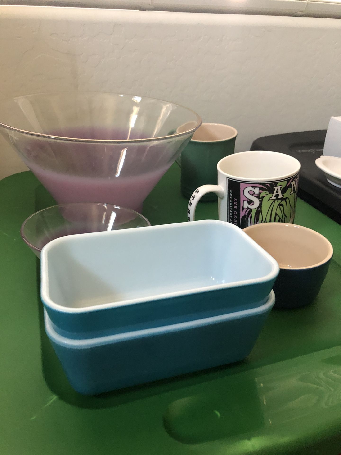 Items to purge, no room, Pyrex, Fiestaware, Le Creuset, Blendo, Starbucks